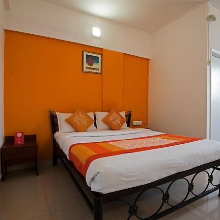 Oyo 1065 Hotel Hmr Royal Inn Púna Kültér fotó